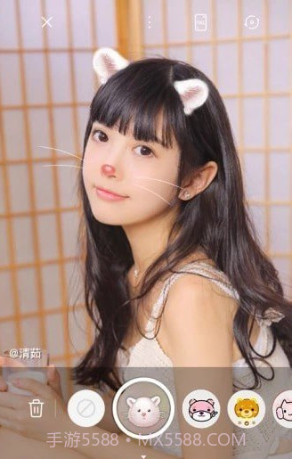 Nano Camera(多功能美颜相机)V2.1 截图1 Nano Camera(多功能美颜相机)V2.1 截图1