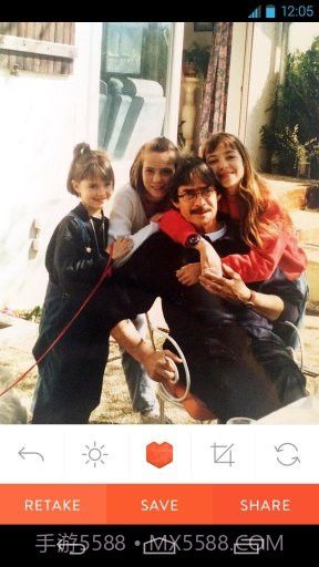 Heirloom照片翻拍截图2 Heirloom照片翻拍截图2