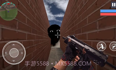 Nextbots迷宫生存截图1